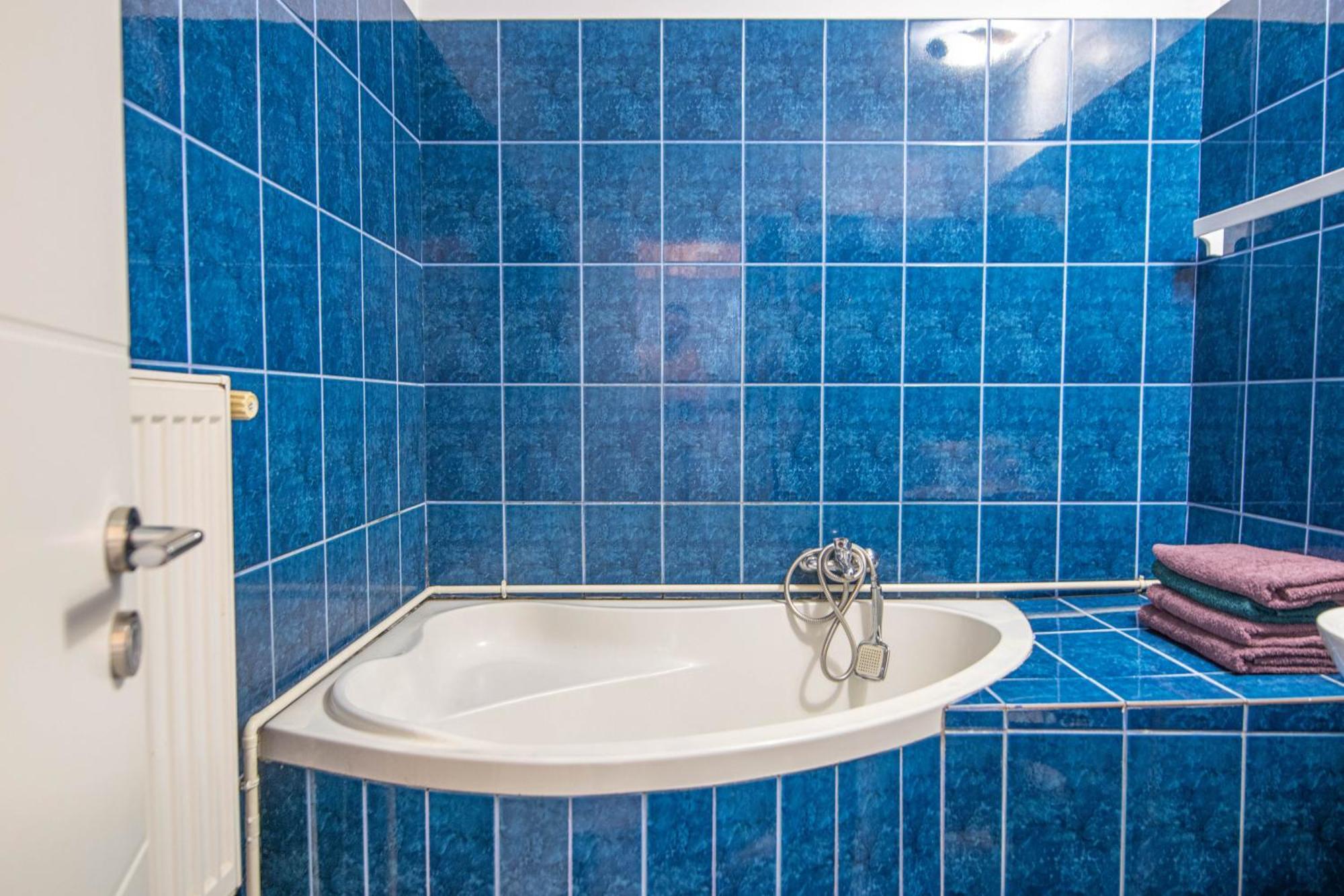 Apartament Near The Park Two Rooms Bukarest Eksteriør billede