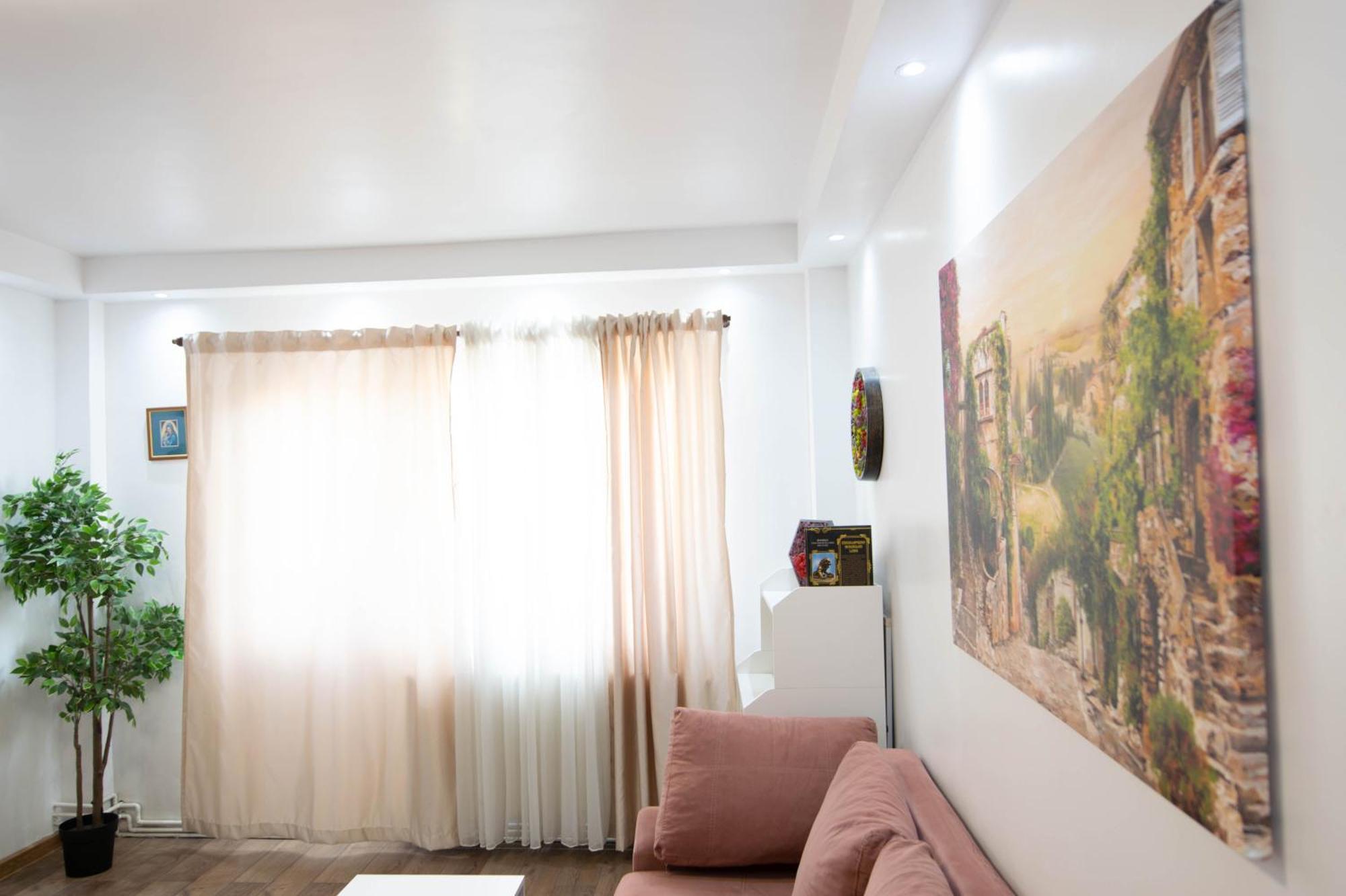 Apartament Near The Park Two Rooms Bukarest Eksteriør billede