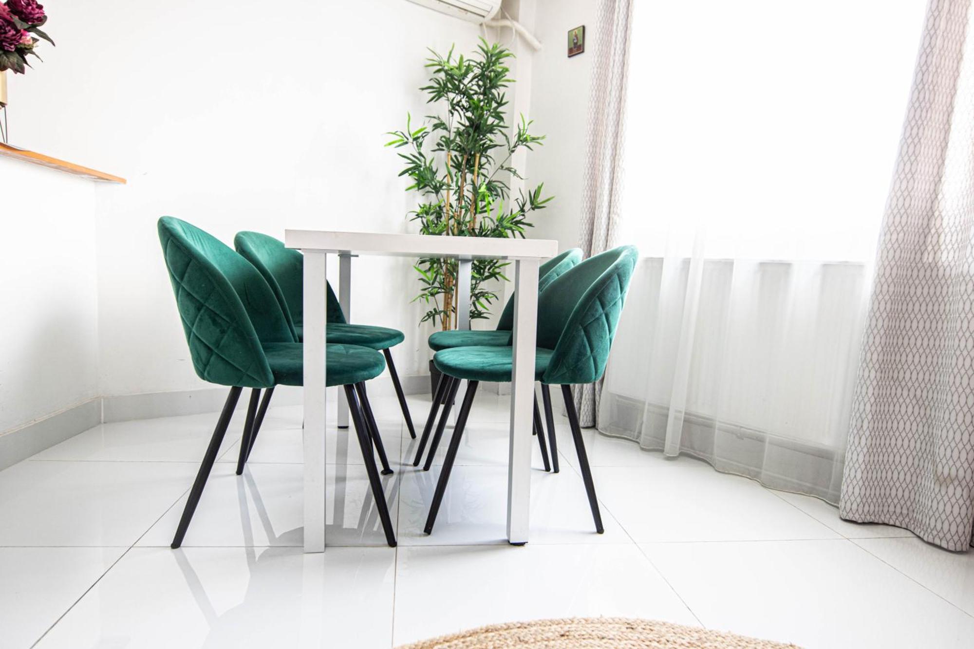 Apartament Near The Park Two Rooms Bukarest Eksteriør billede